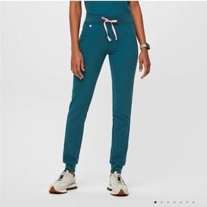 Figs Zamora Scrub Pant in Caribbean Blue